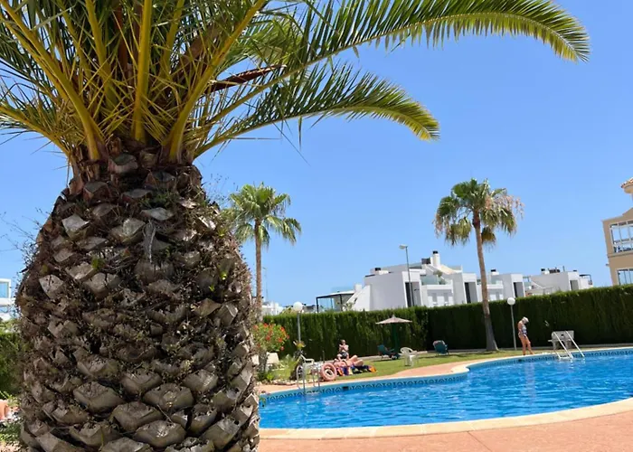 Lovely With A Sunny Terrace Daire Torrevieja